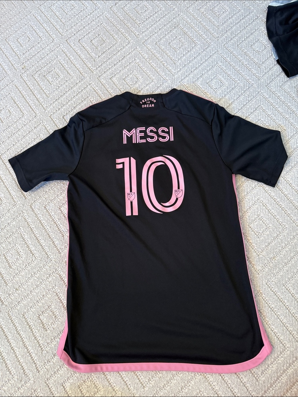 adidas Kids Black and Pink Messi #10 Soccer Jersey